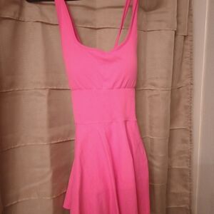 Elegant Pink Sleeveless Dress